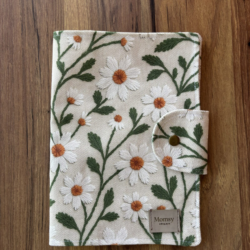 Kır Papatyası - Kitap Kılıfı